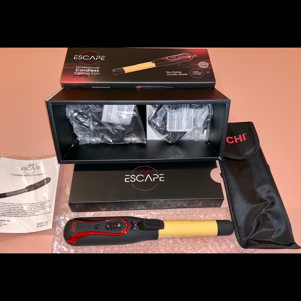 CHI Escape Professional Cordless Curling Iron NEW